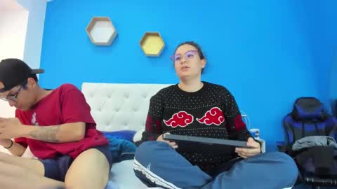 Charles y Elara online show from January 23, 10:01 am