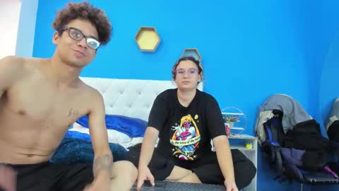 Charles y Elara online show from January 25, 6:45 am