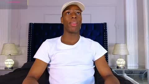 charlesbrown_ online show from April 6, 2:07 pm