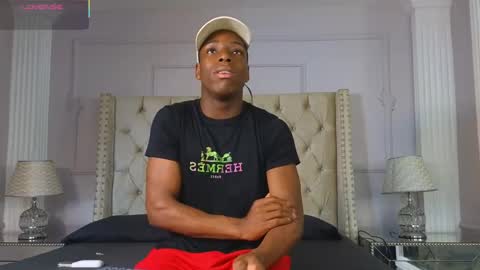 Snapshot of charlesbrown_ chatting on May 1, 7:51 pm charlesbrown_ online show from May 1, 7:51 pm