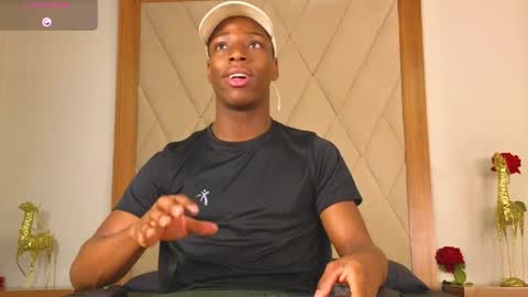 Snapshot of charlesbrown_ chatting on June 3, 12:30 pm charlesbrown_ online show from June 3, 12:30 pm