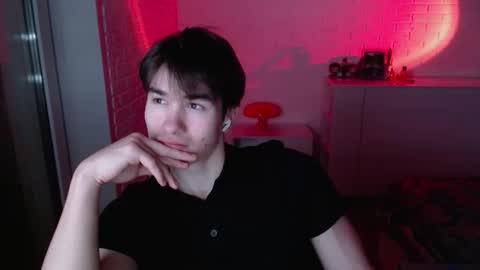 charleshanson69 online show from December 19, 2:51 am