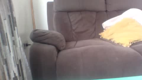 Snapshot of charlie_stone34 chatting on May 18, 2:23 pm I am Charlie online show from May 18, 2:23 pm