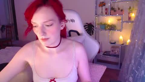 Snapshot of charlie_wtf chatting on August 2, 7:12 pm charlie online show from August 2, 7:12 pm