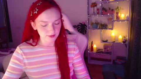 Snapshot of charlie_wtf chatting on August 3, 8:45 pm charlie online show from August 3, 8:45 pm