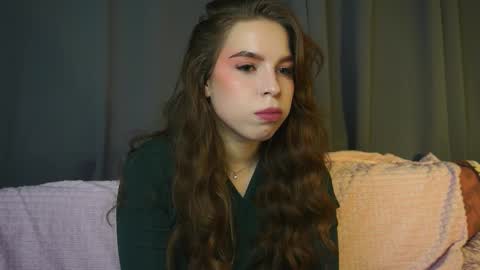 Snapshot of charlinemanke chatting on October 9, 8:51 pm Dannie online show from October 9, 8:51 pm