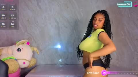 Snapshot of charlote_fun_a chatting on June 29, 12:49 pm Charlote online show from June 29, 12:49 pm