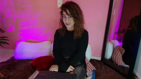 Char 3 online show from March 3, 6:55 pm