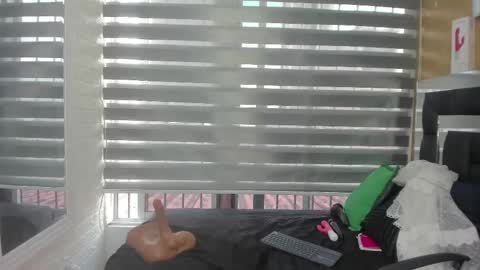 Snapshot of charlotte__g chatting on February 18, 3:21 pm charlotte online show from February 18, 3:21 pm