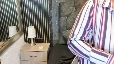 Snapshot of charlotte__g chatting on April 29, 5:30 pm charlotte online show from April 29, 5:30 pm