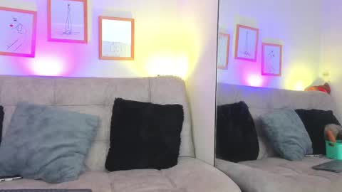 Snapshot of charlotte_copper chatting on May 15, 10:00 am Charlotte online show from May 15, 10:00 am