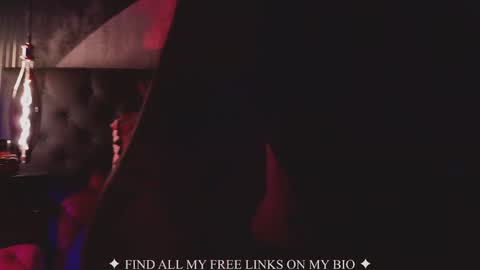 Charlotte online show from March 26, 4:23 pm