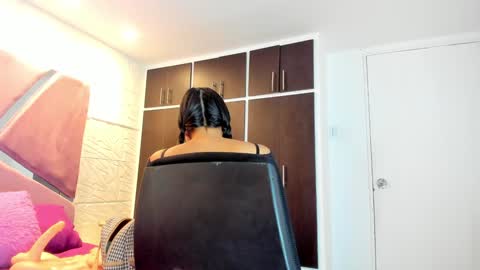 Charlotte Icee online show from February 6, 3:41 pm