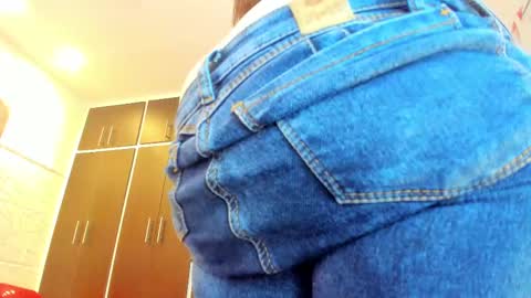 Charlotte Icee online show from February 24, 5:42 pm