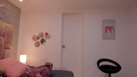 Charlotte Icee online show from March 18, 3:48 pm