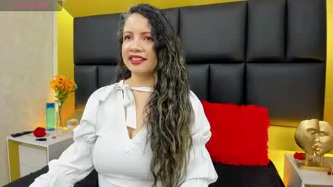 Snapshot of charlotte_monnroe chatting on July 30, 1:21 pm charlotte_monnroe online show from July 30, 1:21 pm