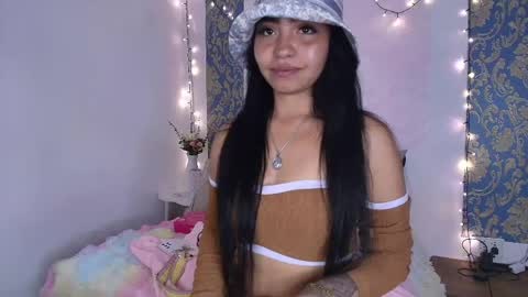 charlotte_princess_1 online show from May 2, 6:18 am