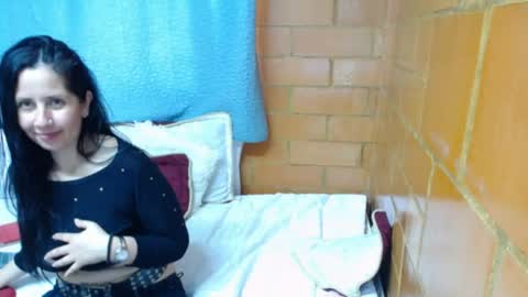 Snapshot of charlotte_temple chatting on April 28, 3:28 pm Charlotte online show from April 28, 3:28 pm