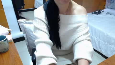 Snapshot of charlotte_temple chatting on May 11, 4:04 pm Charlotte online show from May 11, 4:04 pm