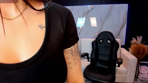 Snapshot of charlotte_whitee1 chatting on February 10, 11:58 am Charlotte Everyday From 0700 to 1300 Col Time online show from February 10, 11:58 am