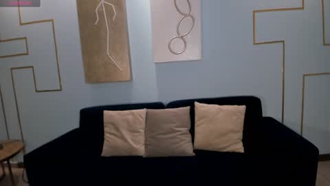 Charlotte online show from December 16, 11:01 am