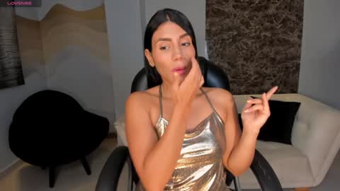 Charlotte online show from December 31, 11:20 am