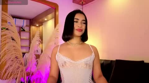 Snapshot of charlotteg18 chatting on May 8, 3:12 am Charlote online show from May 8, 3:12 am