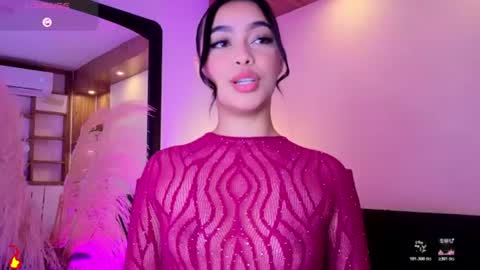 Snapshot of charlotteg18 chatting on July 16, 3:23 am Charlote online show from July 16, 3:23 am