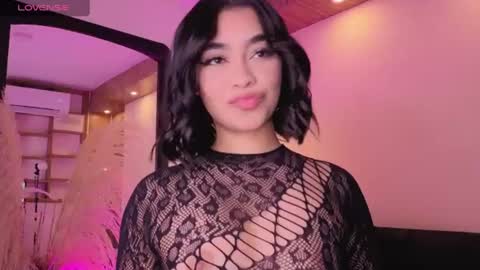 Snapshot of charlotteg18 chatting on August 5, 3:31 am Charlote online show from August 5, 3:31 am