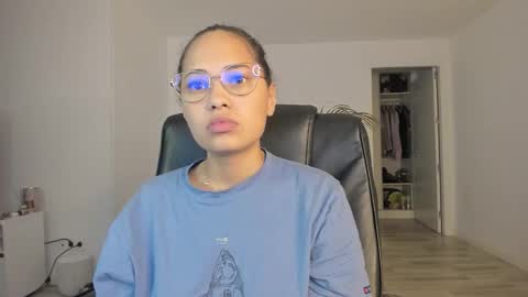 charlotte hamilton online show from September 30, 10:37 pm