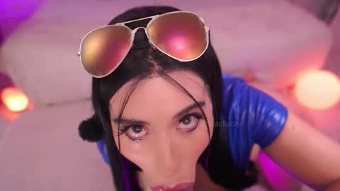 ill be online tomorrow December 1st online show from March 1, 2:46 am