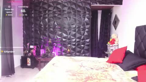 Snapshot of charlottemeyerr chatting on September 12, 7:36 pm charlot online show from September 12, 7:36 pm