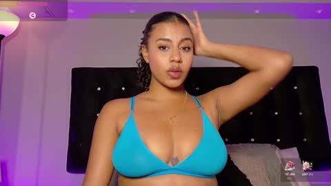 Snapshot of charlotterussel chatting on December 27, 6:20 pm charlotterussel online show from December 27, 6:20 pm