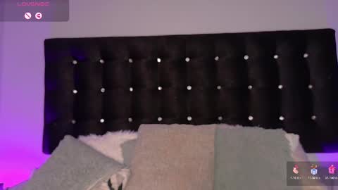 Snapshot of charlotterussel chatting on January 19, 8:30 pm charlotterussel online show from January 19, 8:30 pm