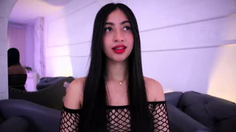 Lauren Rus online show from May 19, 12:44 pm