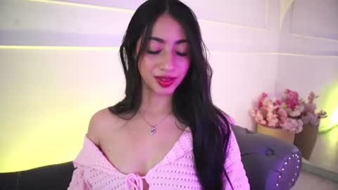 Lauren Rus online show from June 25, 12:31 pm