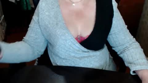 Snapshot of charlottextasty chatting on May 4, 10:22 am CharlotteXTasty online show from May 4, 10:22 am
