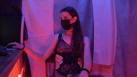 charly dest online show from February 4, 1:44 am