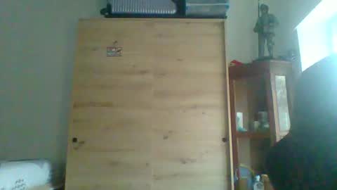 charly online show from December 15, 7:56 am