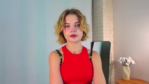 Maya online show from October 17, 3:14 pm
