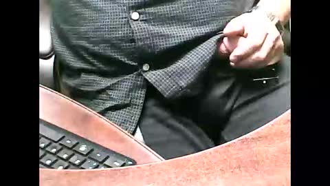 Snapshot of charmeur2672 chatting on September 10, 10:26 am charmeur2672 online show from September 10, 10:26 am