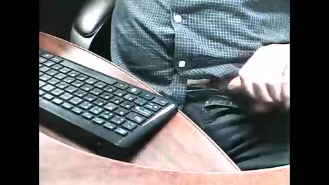 Snapshot of charmeur2672 chatting on September 24, 10:18 am charmeur2672 online show from September 24, 10:18 am