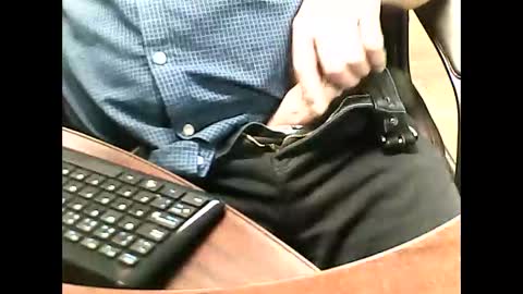 Snapshot of charmeur2672 chatting on March 24, 8:30 am charmeur2672 online show from March 24, 8:30 am