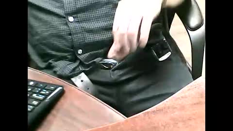 Snapshot of charmeur2672 chatting on April 13, 10:10 am charmeur2672 online show from April 13, 10:10 am