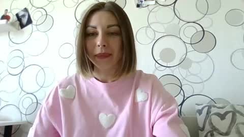 charming__chick online show from May 22, 9:15 am