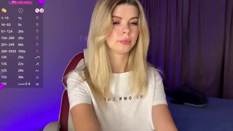 Kira online show from December 3, 10:17 am