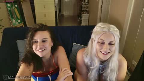 insta  online show from November 11, 1:00 pm