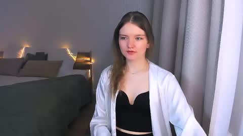 Im Eva online show from June 2, 3:08 am