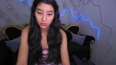 SweetMoco online show from February 10, 7:15 am