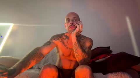 Chase2Attract online show from April 6, 3:48 am